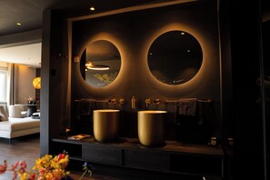 Bathroom - Hotel Papendal (Arnhem)