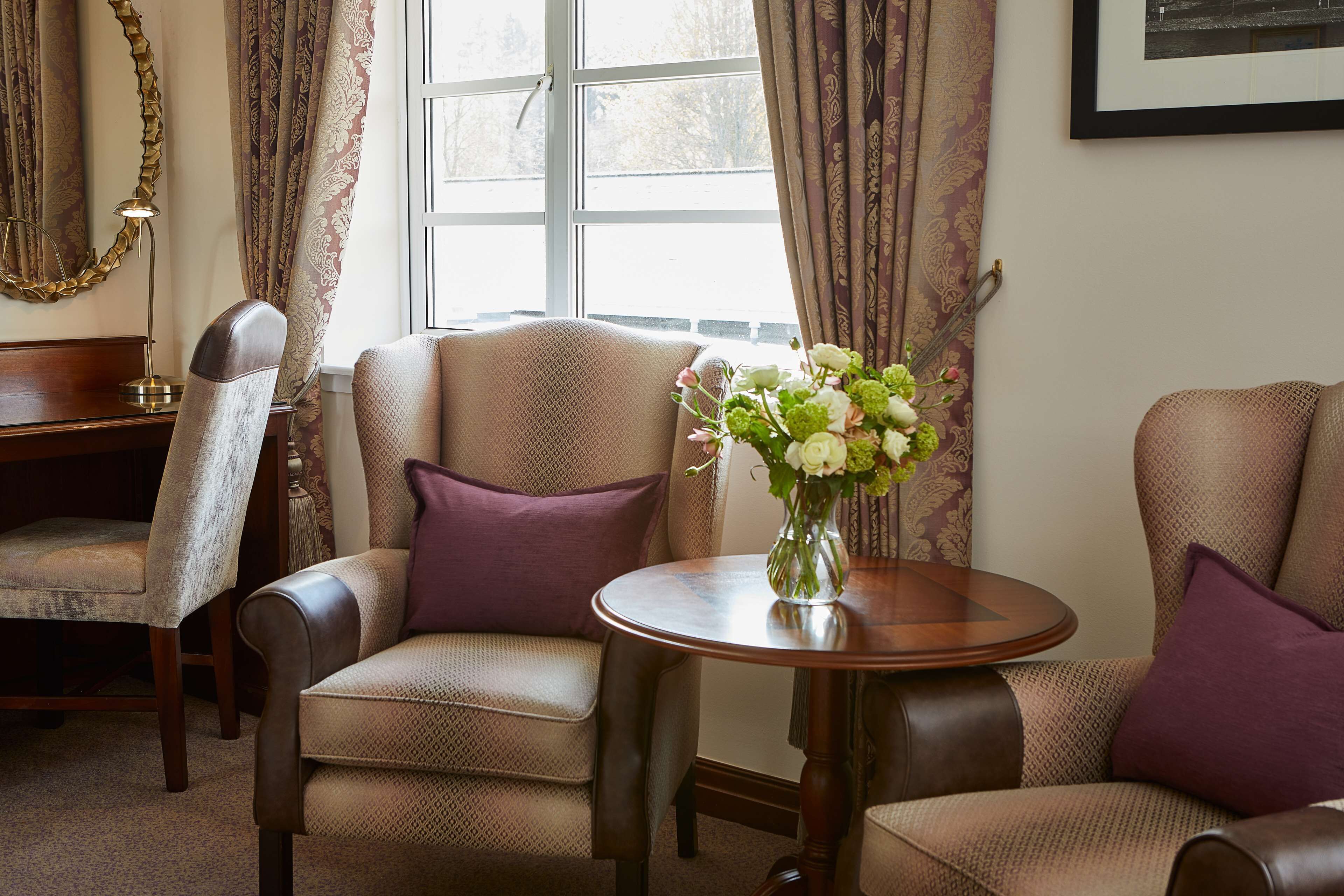 deluxe suite, 1 double bed (super deluxe 4 poster) | egyptian cotton sheets, premium bedding, in-room safe, desk