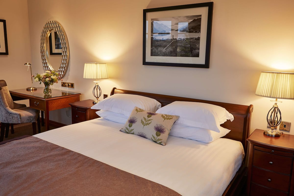 Deluxe suite, 1 tweepersoonsbed (Super Deluxe 4 Poster) | Lakens van Egyptisch katoen, luxe beddengoed, een kluis op de kamer