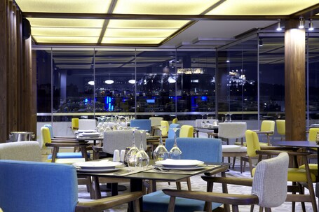 Wyndham Grand Athens - Image 152