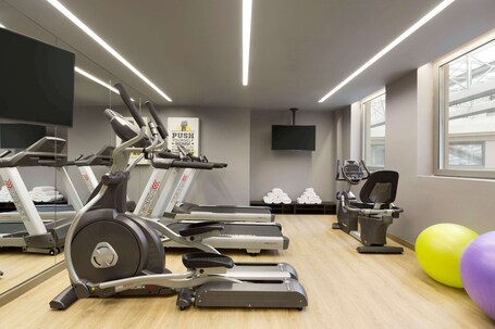 Wyndham Grand Athens - Image 42