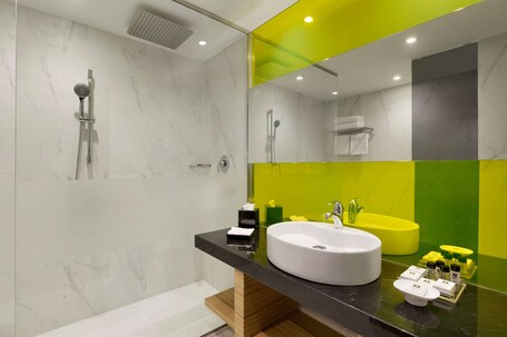 Wyndham Grand Athens - Image 57