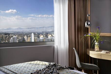 Wyndham Grand Athens - Image 21
