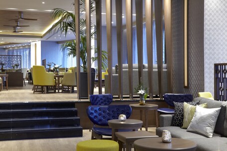 Wyndham Grand Athens - Image 11