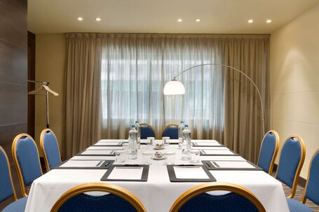 Wyndham Grand Athens - Image 61