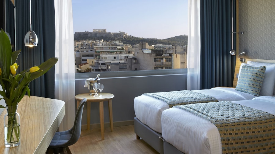 Wyndham Grand Athens