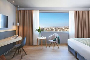 Chambre exécutive double, vue sur la ville | Literie de qualité, lit avec matelas à plateau-coussin, minibar