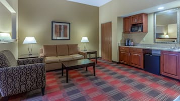 Suite, 1 très grand lit | Bureau, espace de travail pour ordinateurs portables