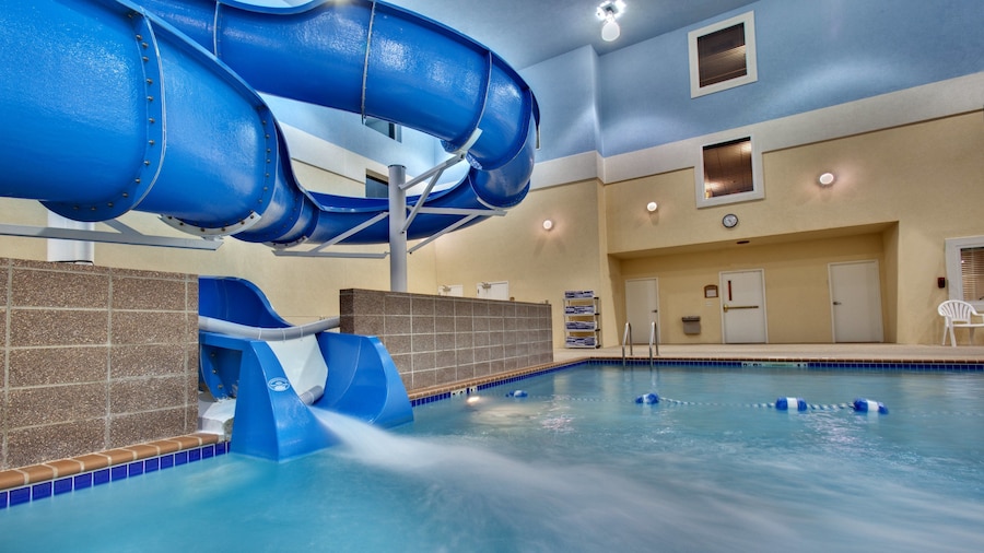 Garner Hotel Brookings by IHG