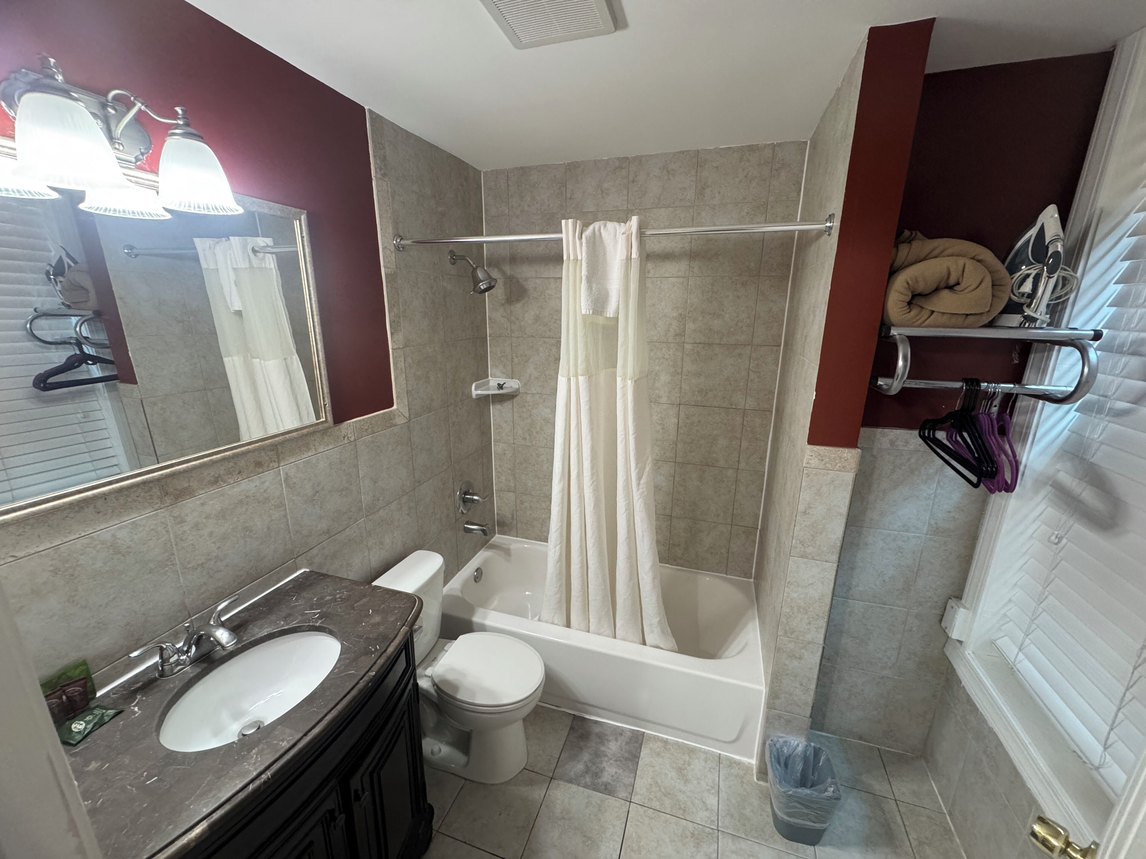 Photo - District Hotel