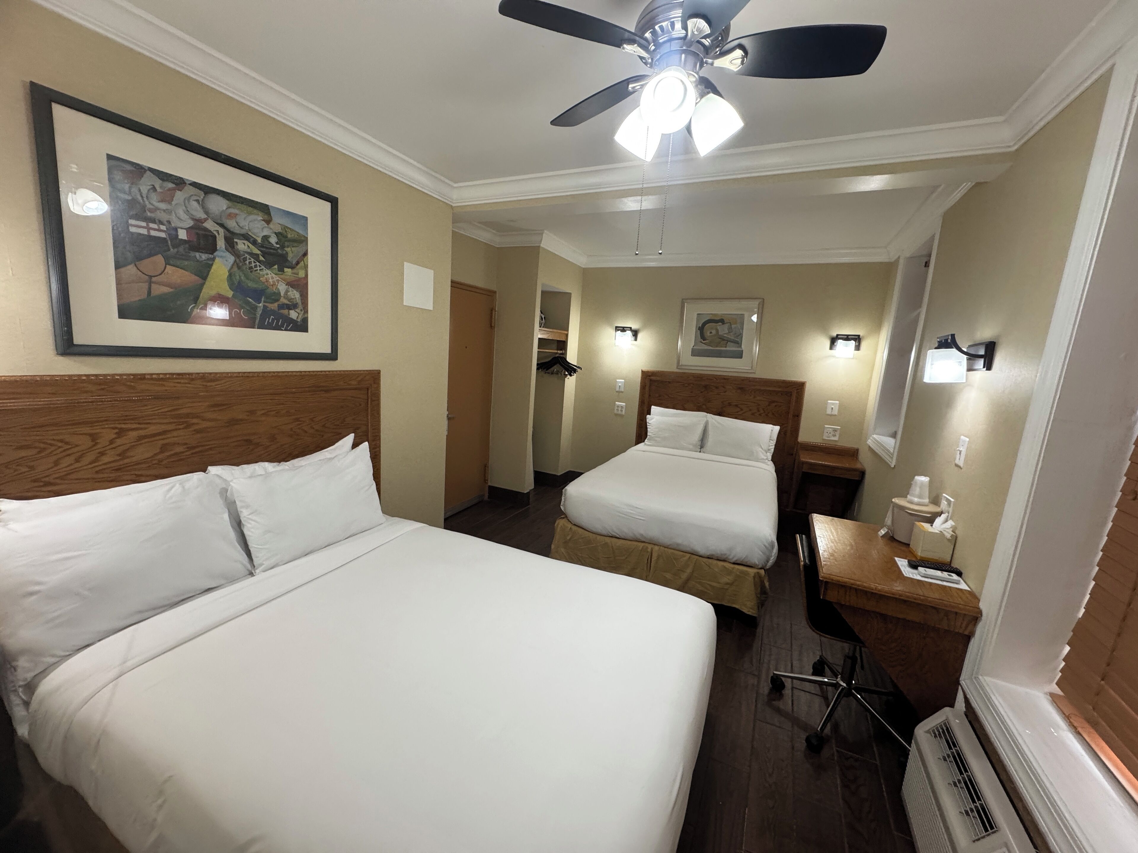 Photo - District Hotel