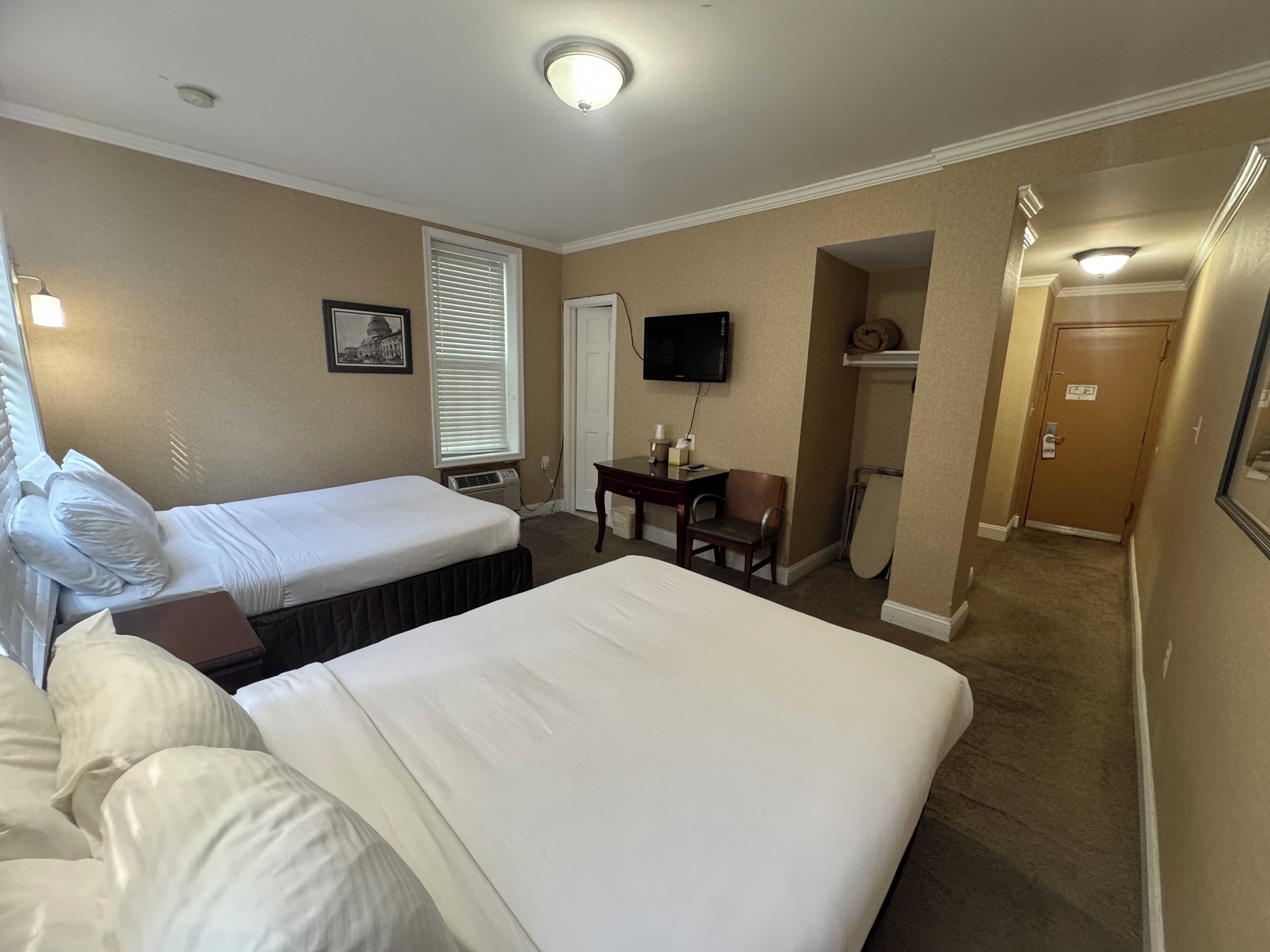 Photo - District Hotel