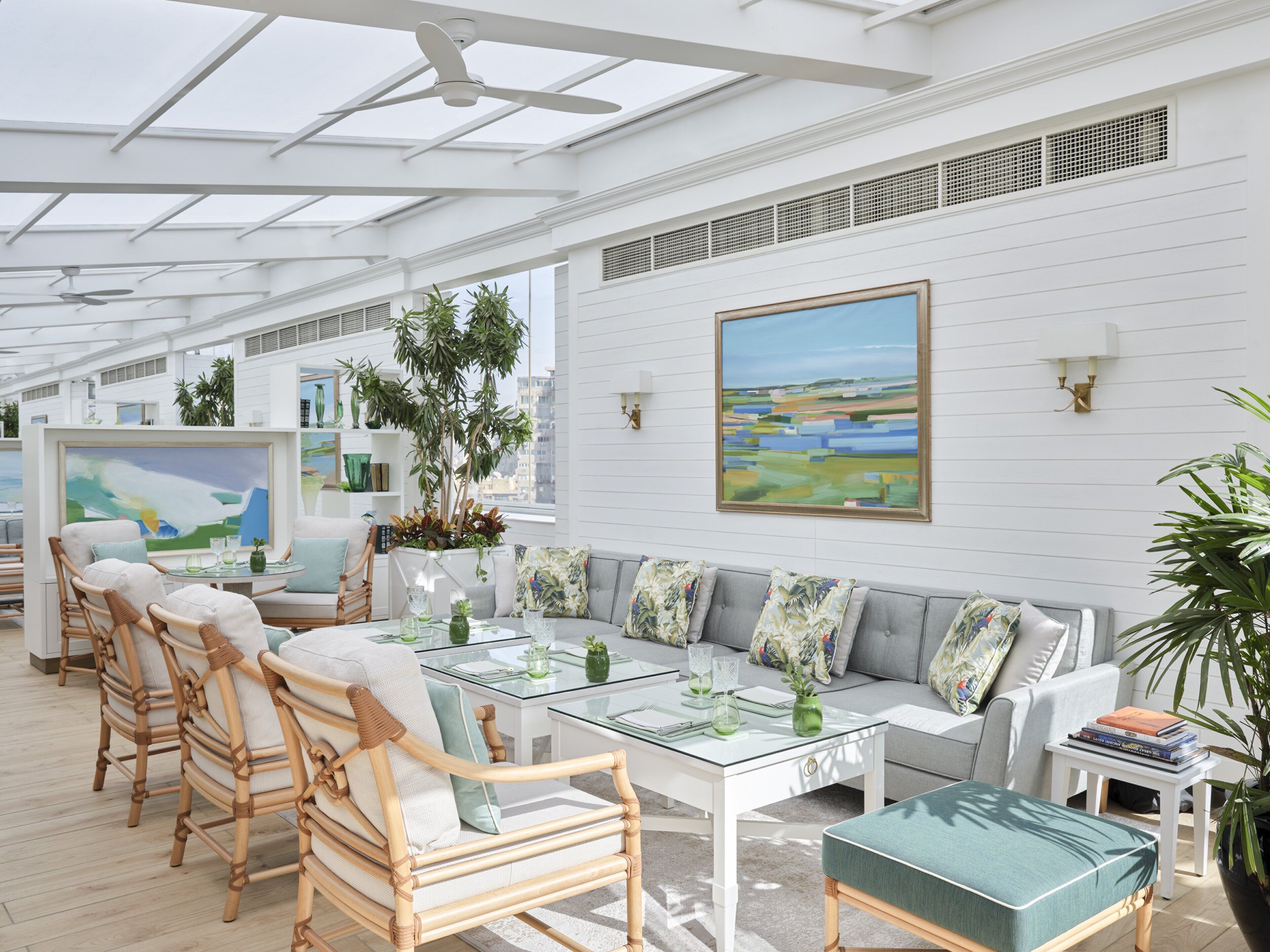 5 restauranter, frokost, lunsj og middag serveres, kinesiske retter