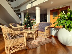 Bar (on property) - Hotel das Taipas (Guimarães)