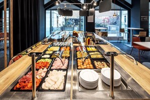Dining - B&B HOTEL Maribor Orel (Maribor)