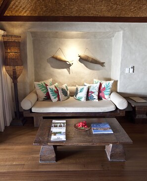 Premium-Bungalow, Strandnähe | Hochwertige Bettwaren, Minibar, Zimmersafe, Schreibtisch