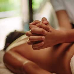Couples treatment rooms, body treatments, aromatherapy