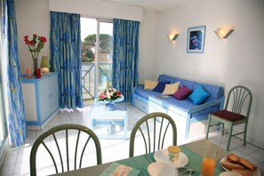 40 cm televisyen dengan digital, meja ping pong 