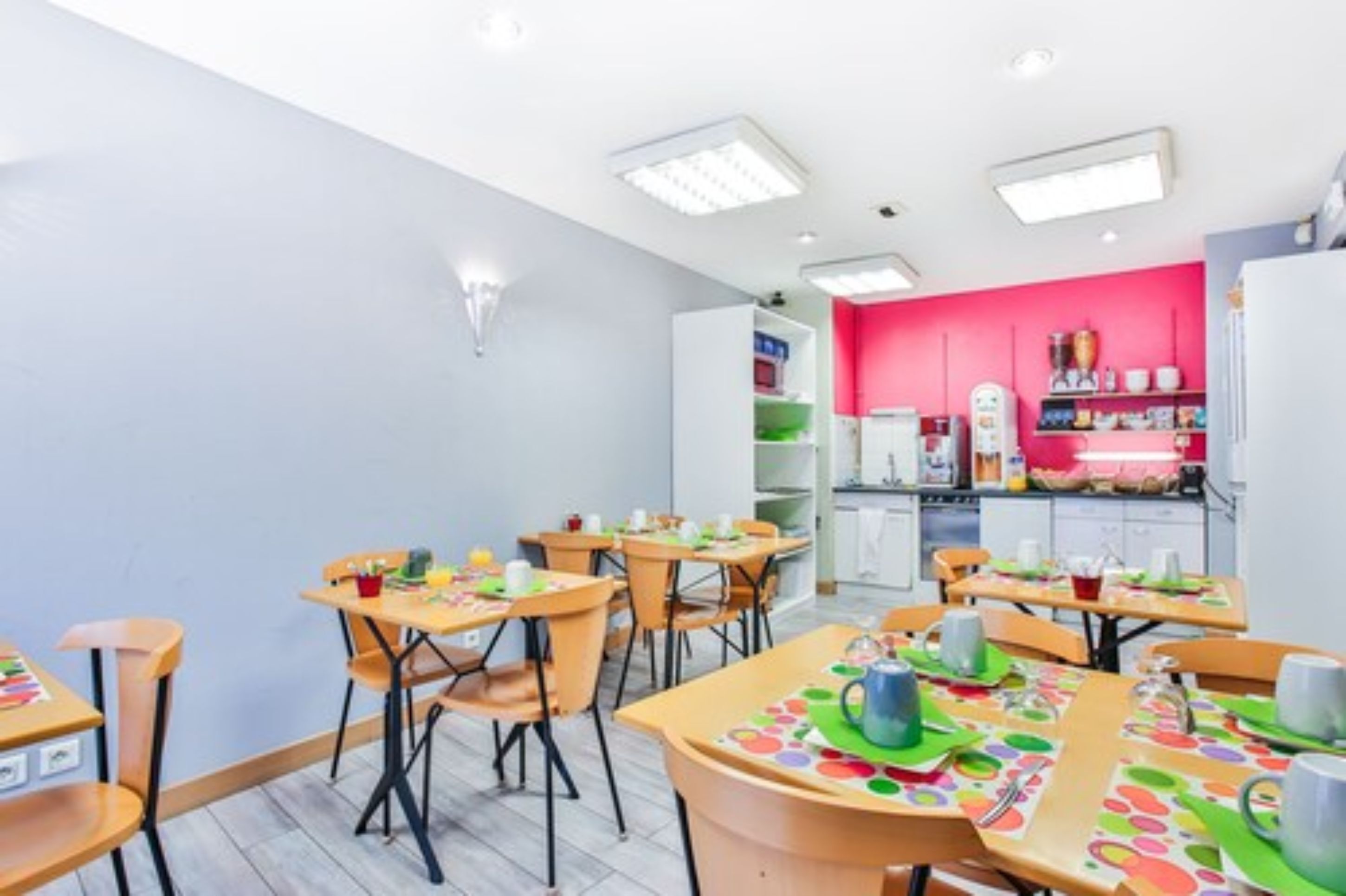 Daily buffet breakfast (EUR 9 per person)