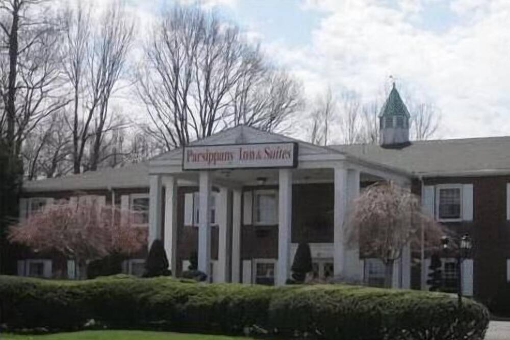 Parsippany Inn and Suites Morris Plains