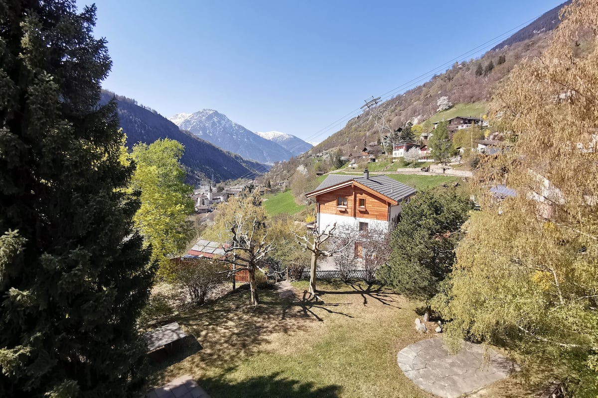 standard condo | mountain view