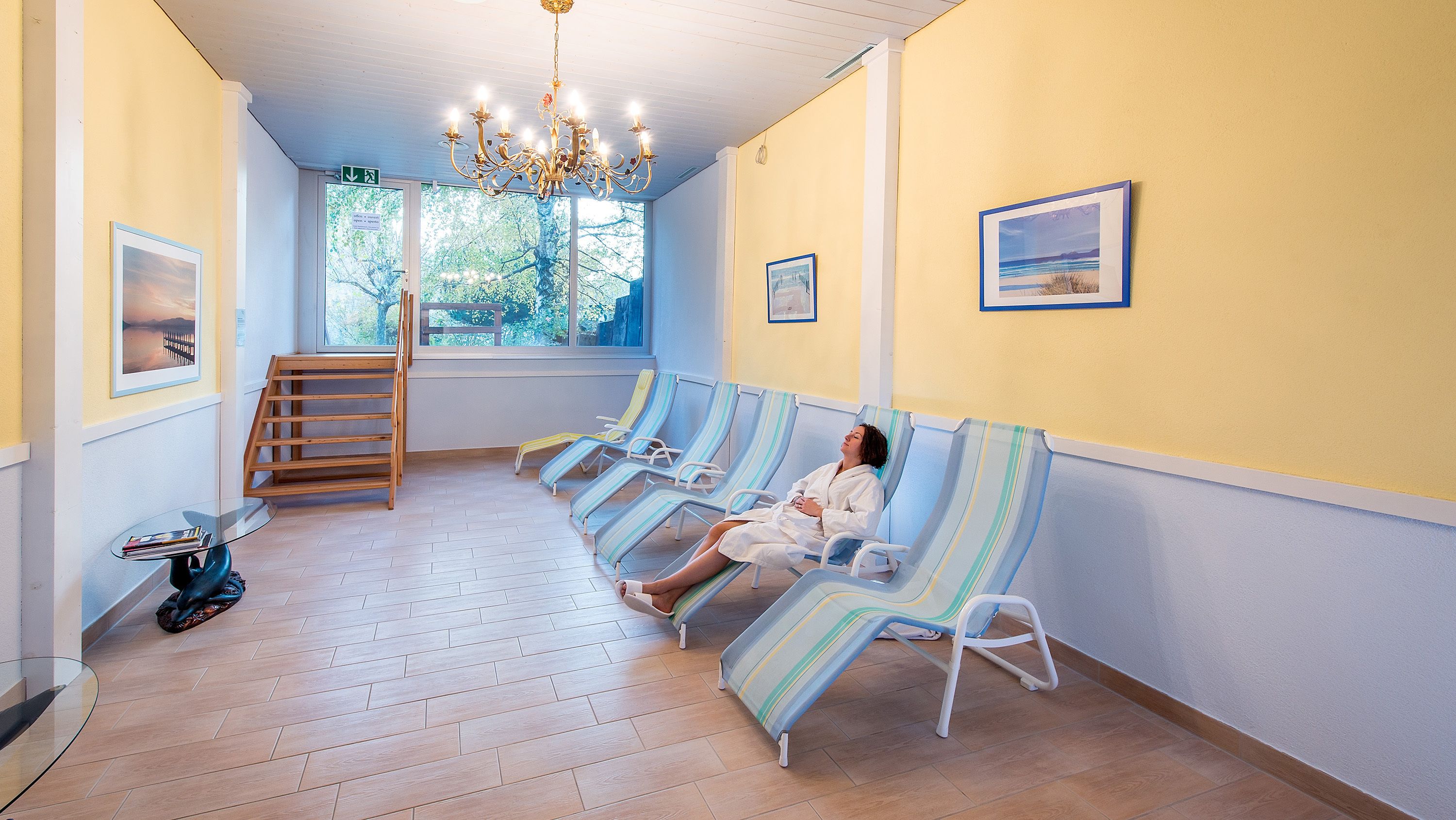 sauna, hot tub, steam room, hot springs/mineral springs