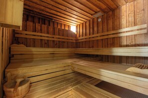 Sauna - Badehotel Salina Maris - Wellness & Vintage (Mörel-Filet)