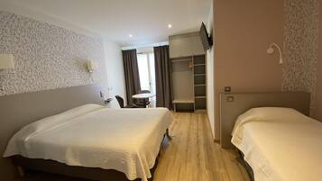 Chambre Triple Terrasse