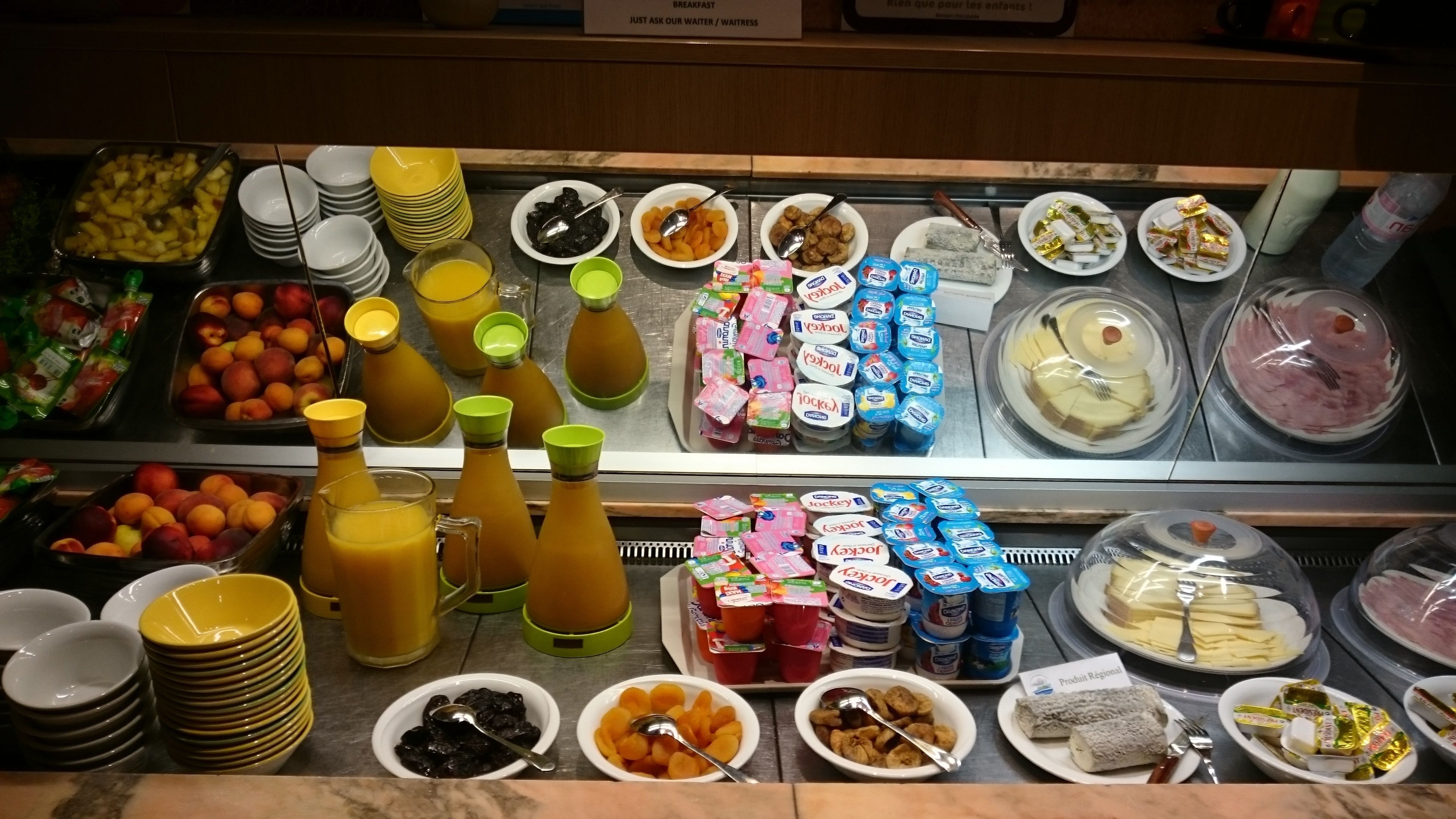 daily buffet breakfast (eur 12 per person)