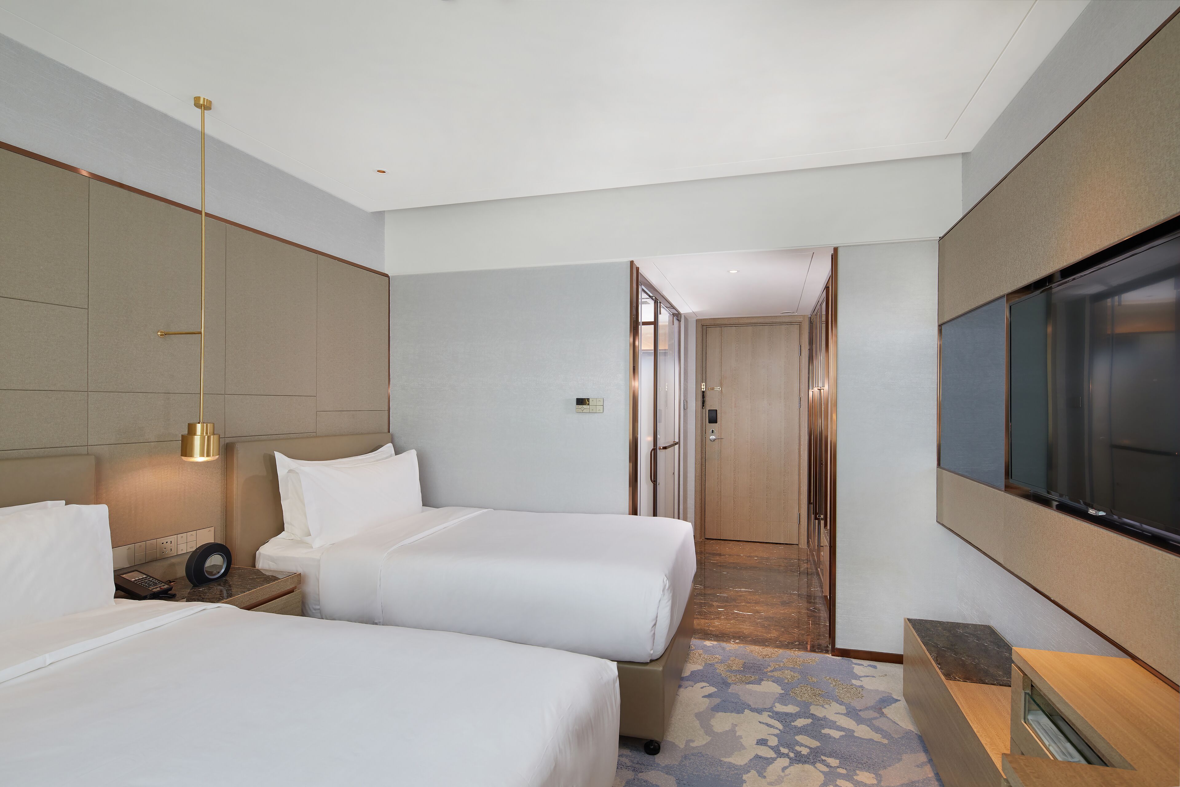 business room | minibar, in-room safe, desk, blackout curtains