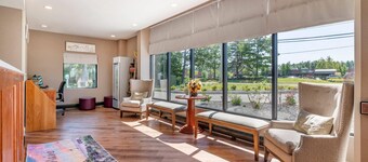 Casco Bay Hotel Portland Airport - Maine Mall, an Ascend Collection Hotel