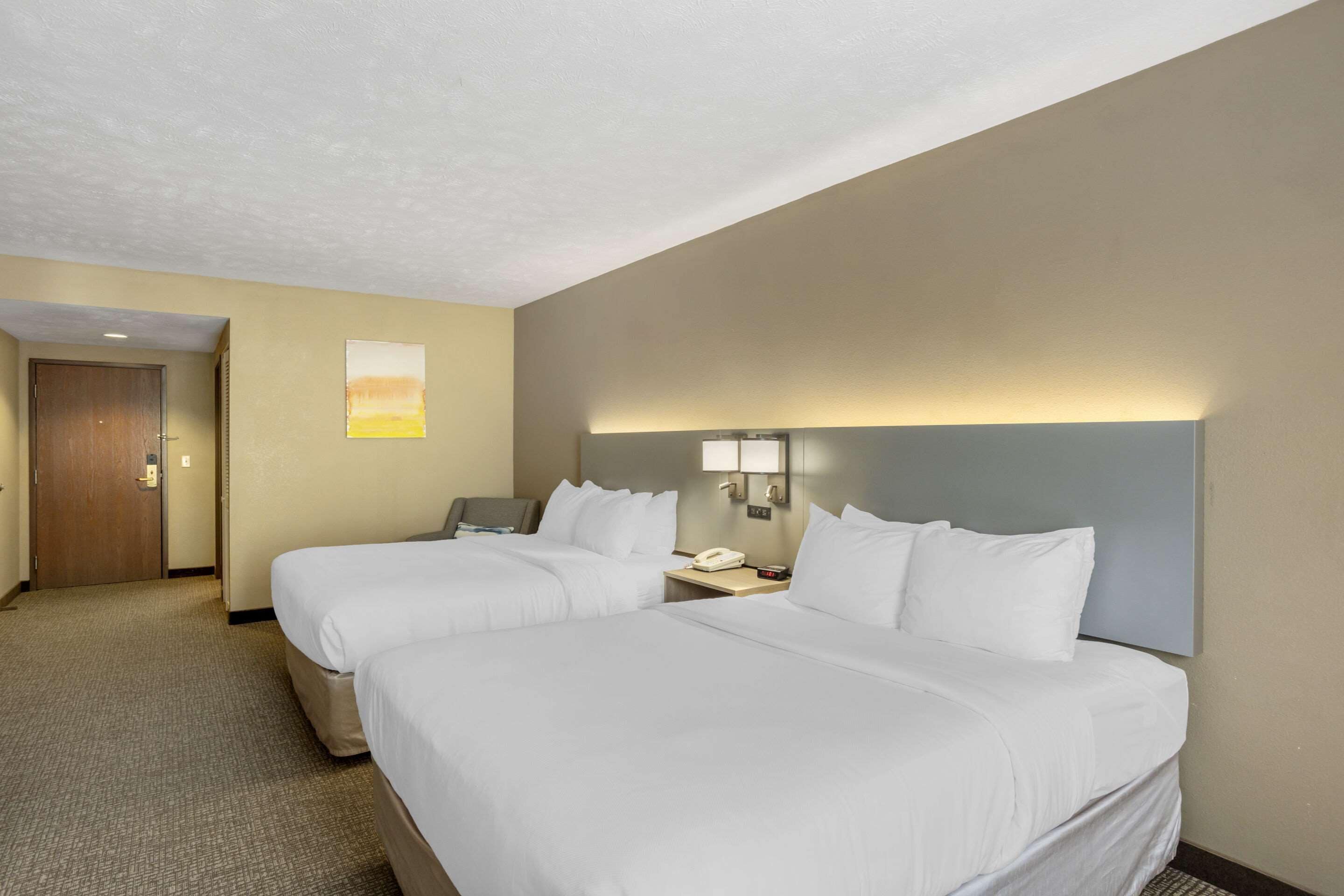 standard room, 2 queen beds, non smoking | premium bedding, iron/ironing board, rollaway beds, free wifi