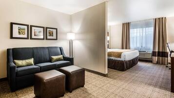 Suite, 1 King Bed, Accessible, Non Smoking | Premium bedding, in-room safe, desk, laptop workspace