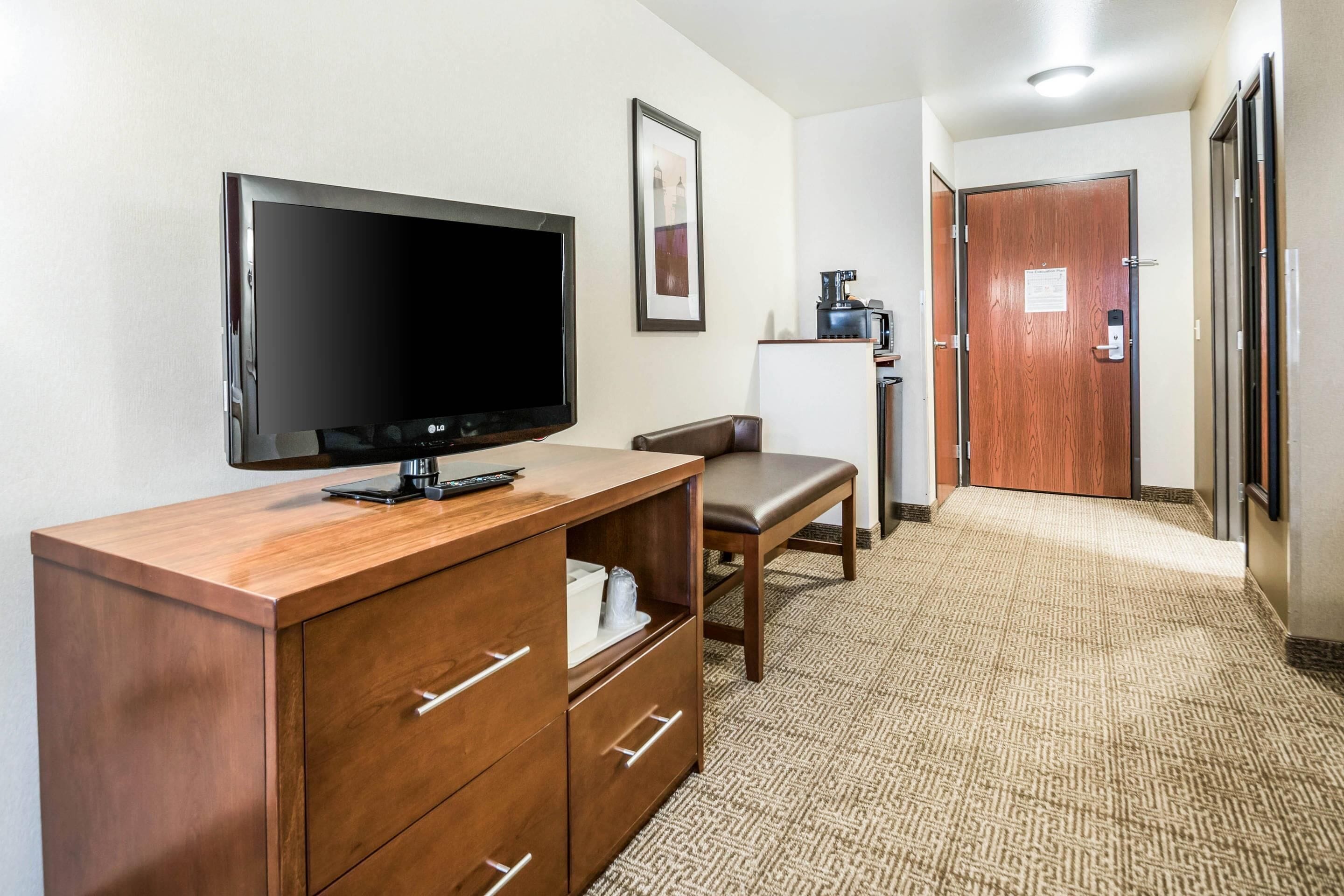 suite, 2 queen beds, non smoking | premium bedding, in-room safe, desk, laptop workspace