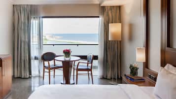 Roba de llit d'alta qualitat, minibar i caixa forta a l'habitació