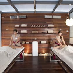 Couples treatment room(s), sauna, steam room, body treatments