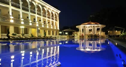 Palace Del Mar