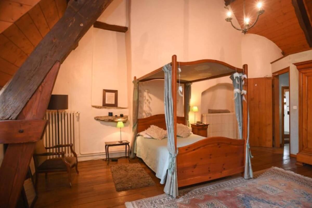 Superior Double Room, 1 Double Bed, Non Smoking | Individually decorated, blackout curtains, soundproofing, free WiFi