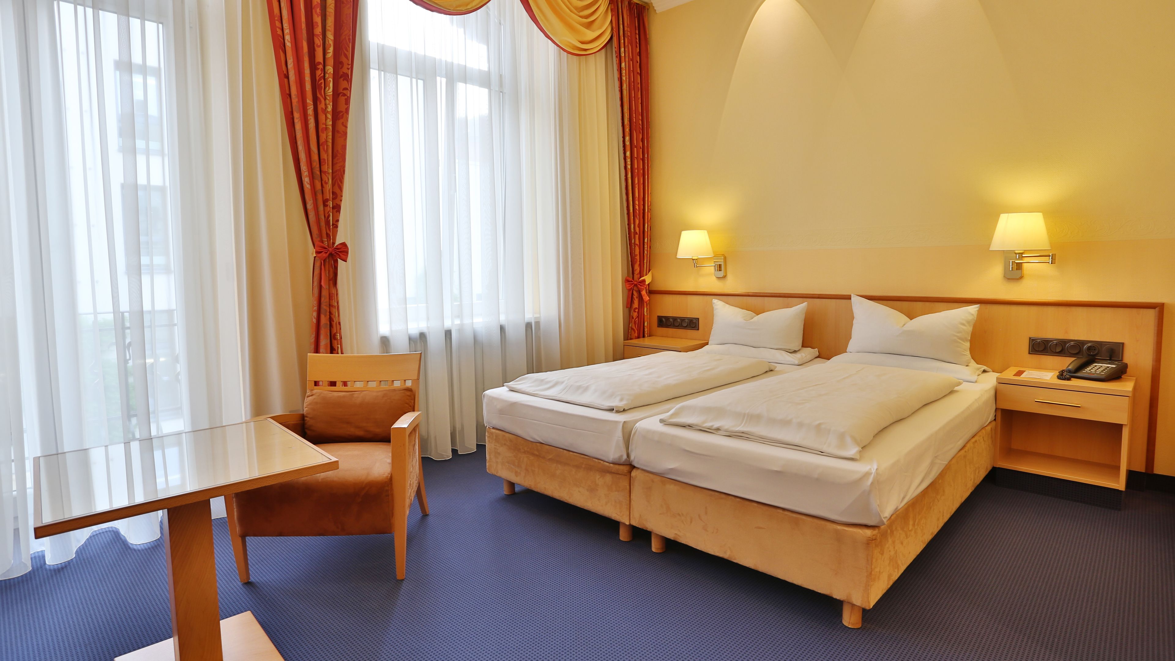 1 bedroom, in-room safe, desk, soundproofing