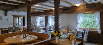 Madrisa Lodge