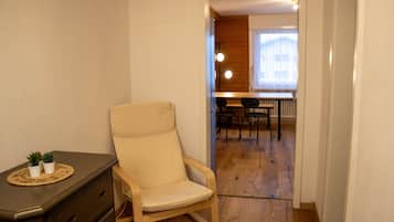 Appartement Standard | Coin séjour | Télévision