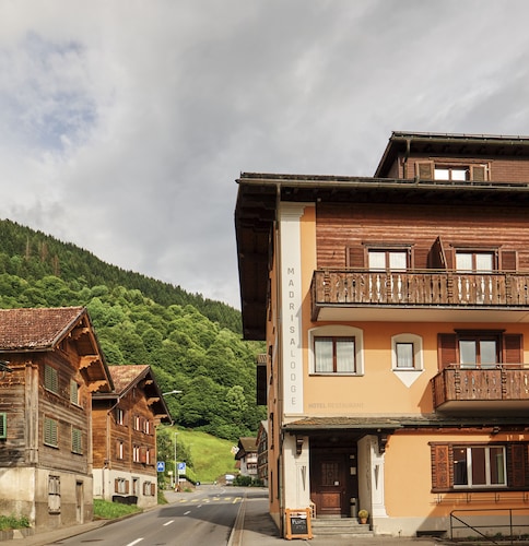 Madrisa Lodge
