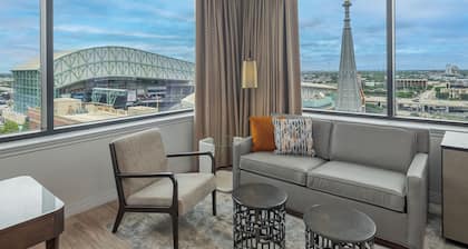 The Westin Houston Downtown