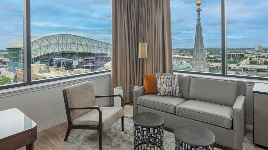 The Westin Houston Downtown