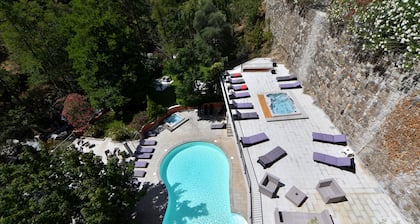 Les Jardins De La Glaciere
