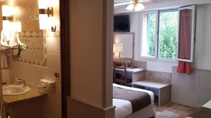 Twin Room | View from room - Les Jardins De La Glaciere (Corte)