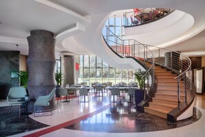 Staircase - UNA Hotels Malpensa (Cerro Maggiore)