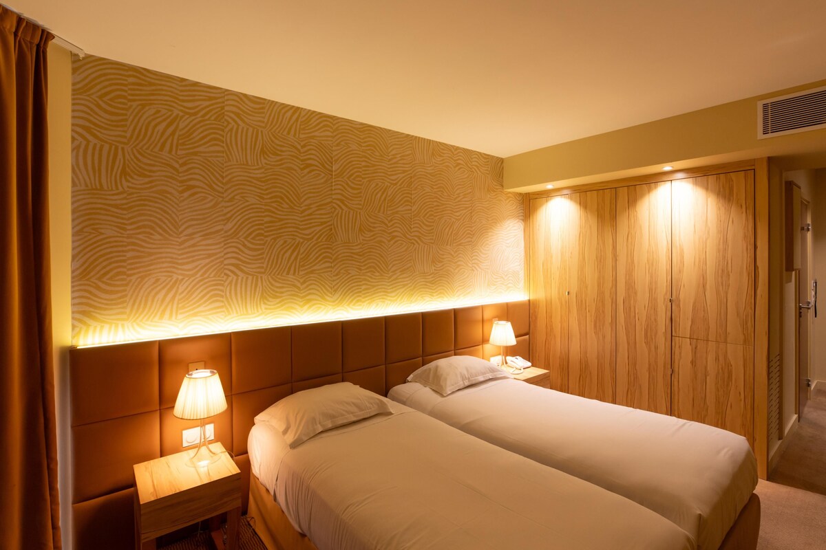 In-room safe, desk, blackout curtains, soundproofing