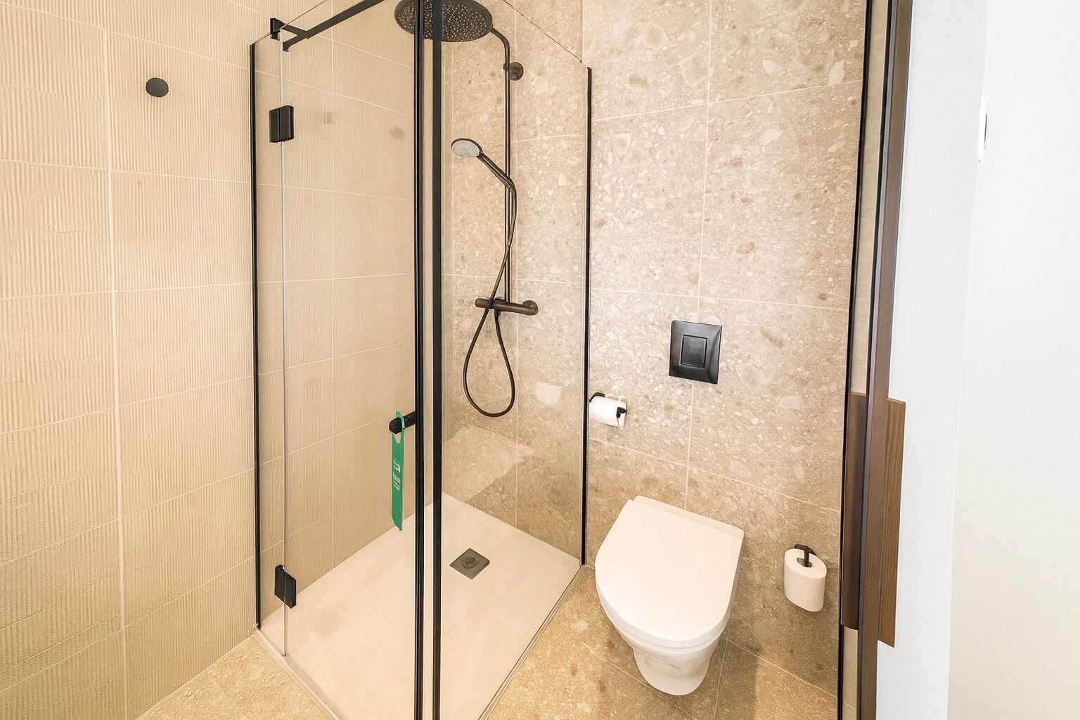 Fasilitas kamar
