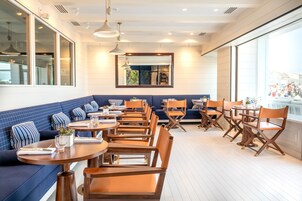 Daily full breakfast for a fee